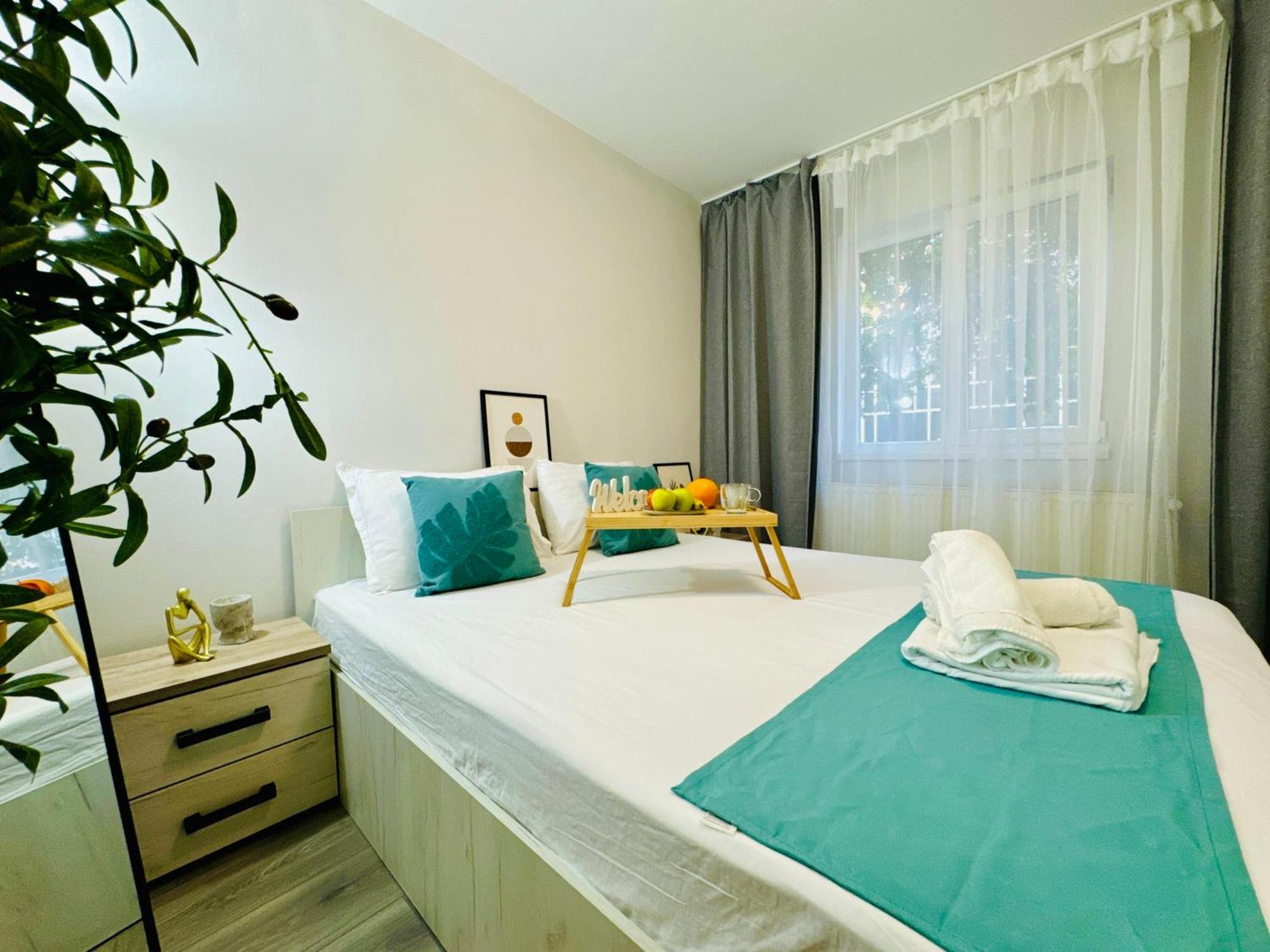 Joy City Stay Spacious Comfortable Timisoara Exterior foto