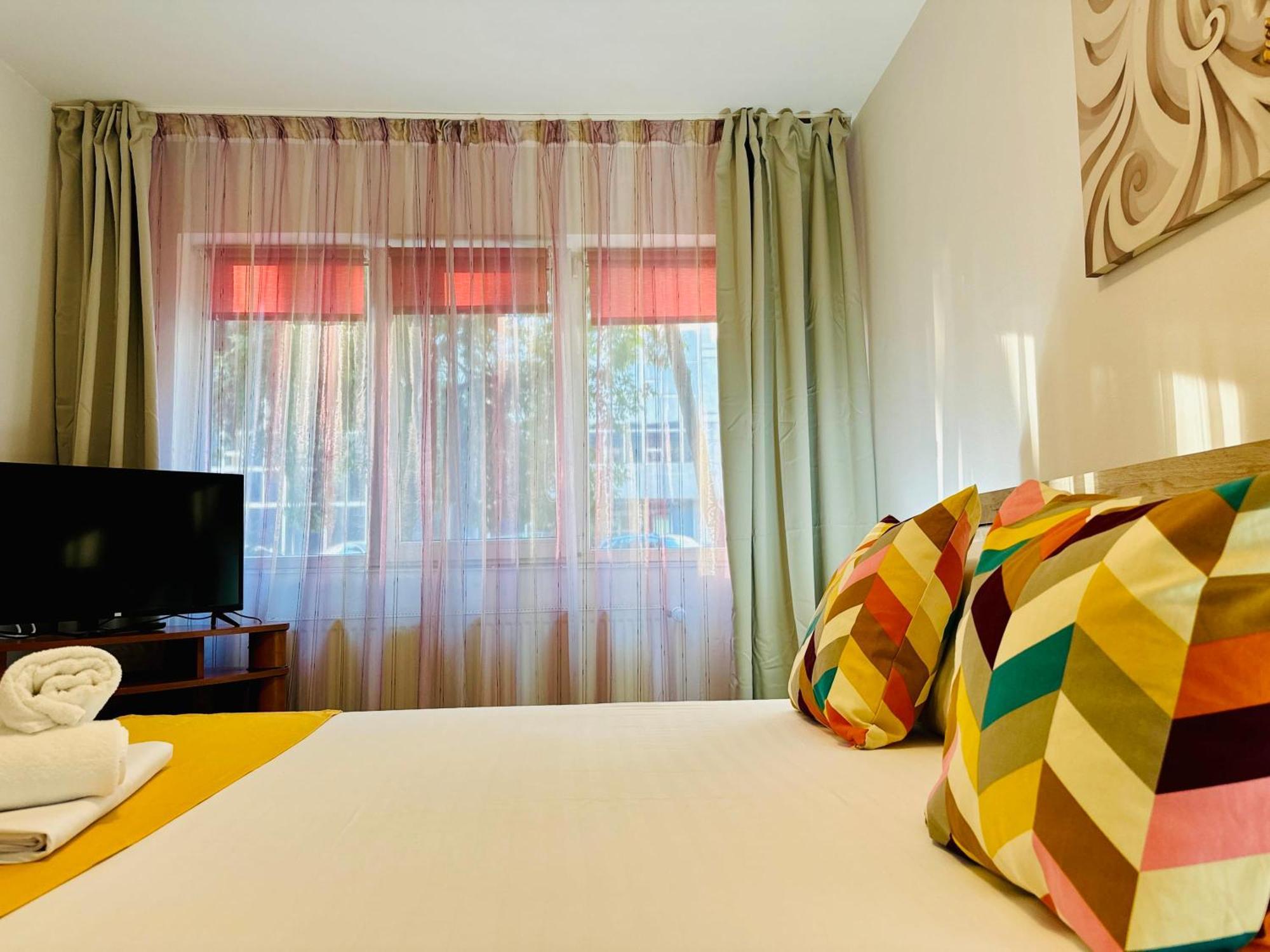 Joy City Stay Spacious Comfortable Timisoara Exterior foto